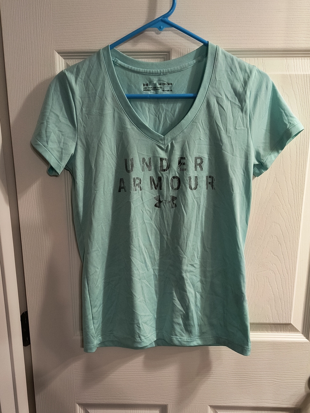 Under Armour Women's Light Aqua V‑Neck Short Sleeve Tee